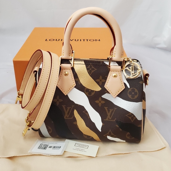 SOLD Louis Vuitton League of Legends Speedy b - Picture 2 of 13